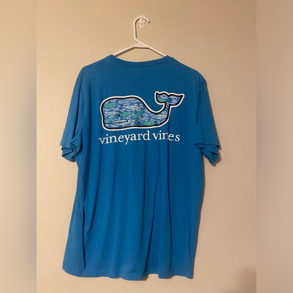Men’s Vineyard Vines Blue Pocket Tee Size Large